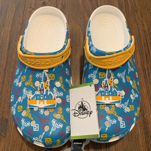 2022 WDW 50th Anniversary The Vault Castle Adult Clogs Crocs Size W11 M9 - Picture 5 of 11
